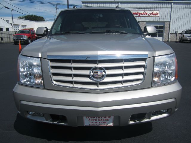 2005 Cadillac Escalade ESV SR5 Sport Utility 4D