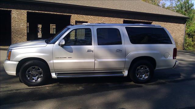 2005 Cadillac Escalade ESV Unknown