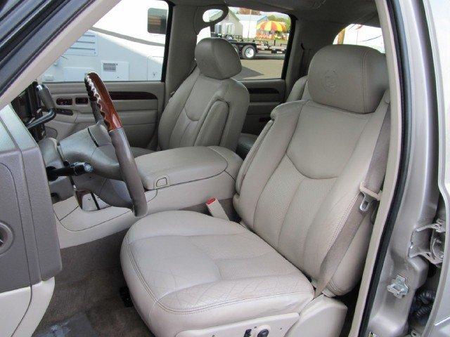 2005 Cadillac Escalade ESV Unknown