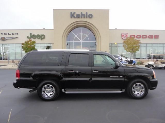 2005 Cadillac Escalade ESV Unknown