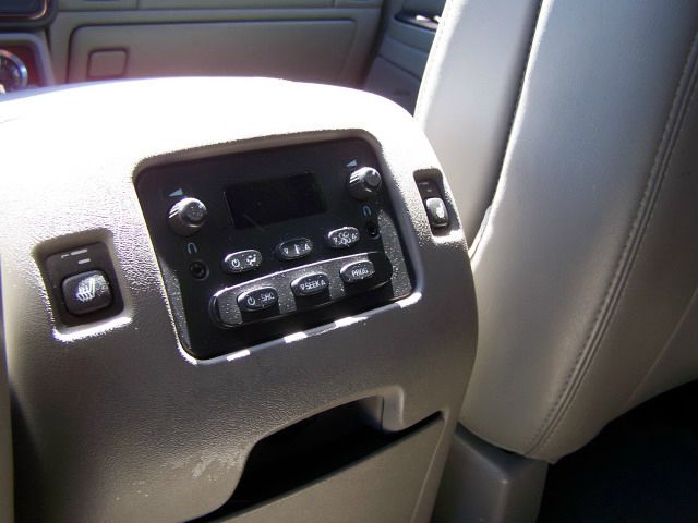 2006 Cadillac Escalade ESV 323ci