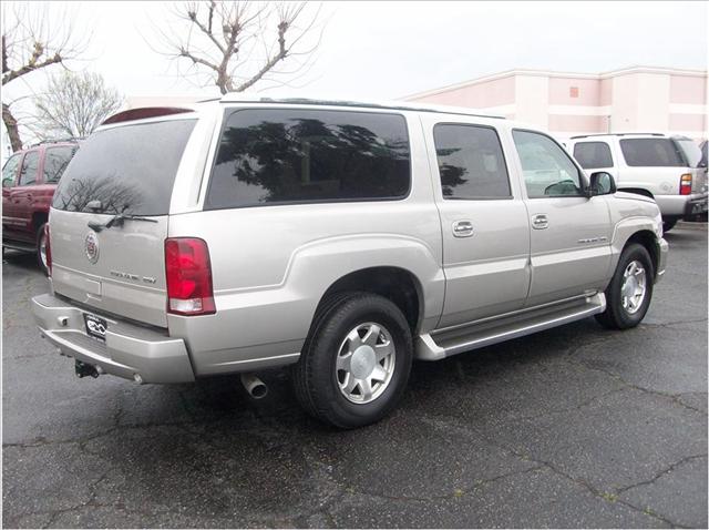 2006 Cadillac Escalade ESV 2 Dr SC2 Coupe