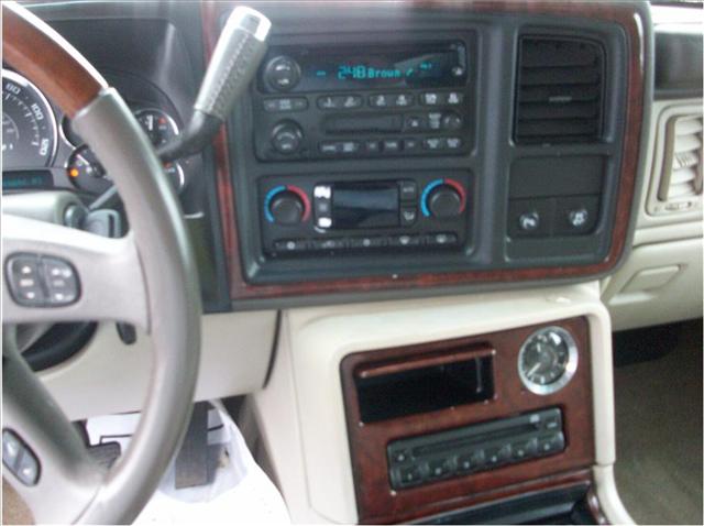 2006 Cadillac Escalade ESV 2 Dr SC2 Coupe