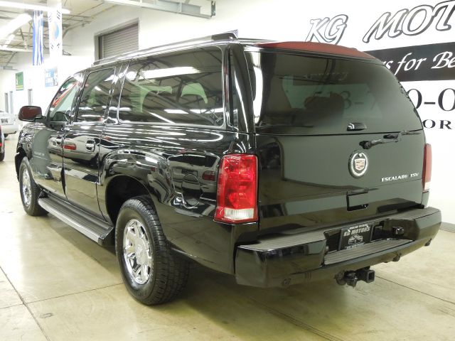 2006 Cadillac Escalade ESV SR5 Sport Utility 4D