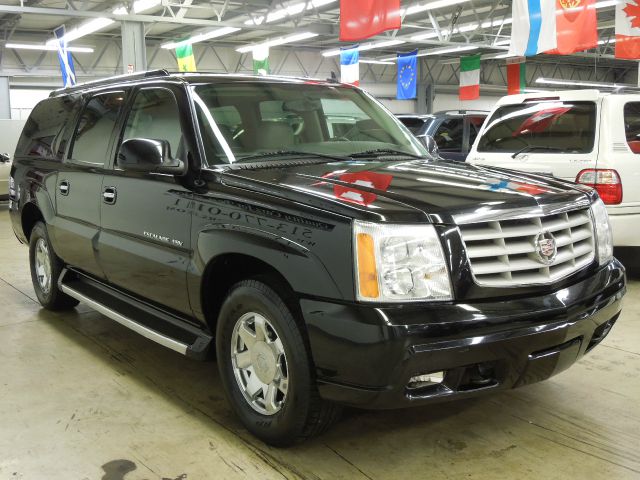 2006 Cadillac Escalade ESV SR5 Sport Utility 4D