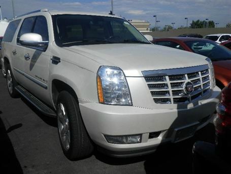 2007 Cadillac Escalade ESV SR5 Sport Utility 4D