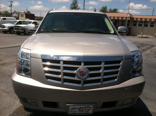 2007 Cadillac Escalade ESV SR5 Sport Utility 4D