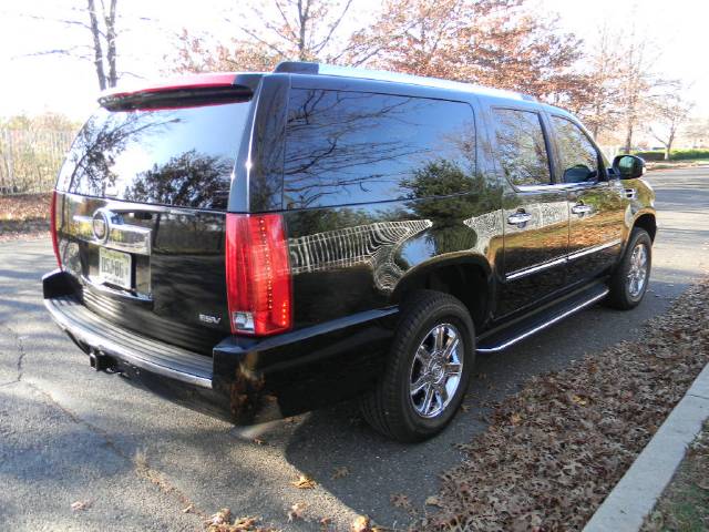 2007 Cadillac Escalade ESV EX - DUAL Power Doors