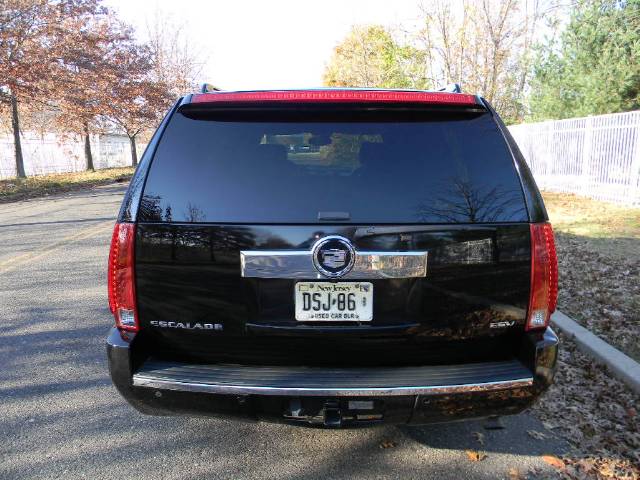 2007 Cadillac Escalade ESV EX - DUAL Power Doors