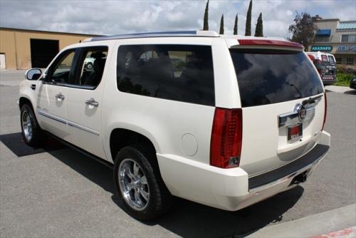 2007 Cadillac Escalade ESV Base