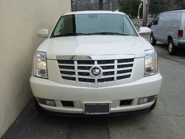 2007 Cadillac Escalade ESV SR5 Sport Utility 4D