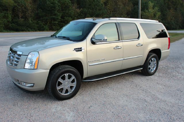 2007 Cadillac Escalade ESV 323ci