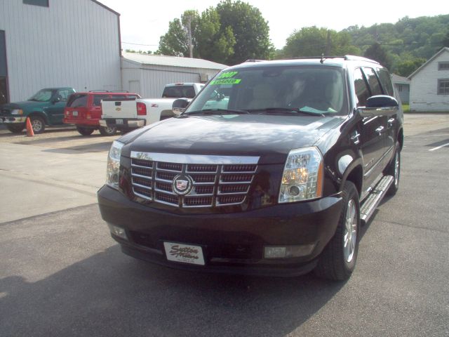 2007 Cadillac Escalade ESV SR5 Sport Utility 4D