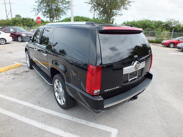 2007 Cadillac Escalade ESV Unknown