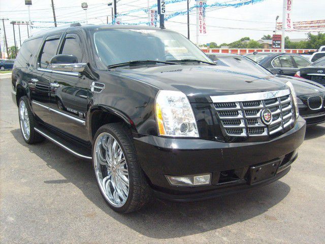 2007 Cadillac Escalade ESV SR5 Sport Utility 4D