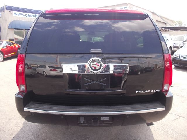 2008 Cadillac Escalade ESV SR5 Sport Utility 4D