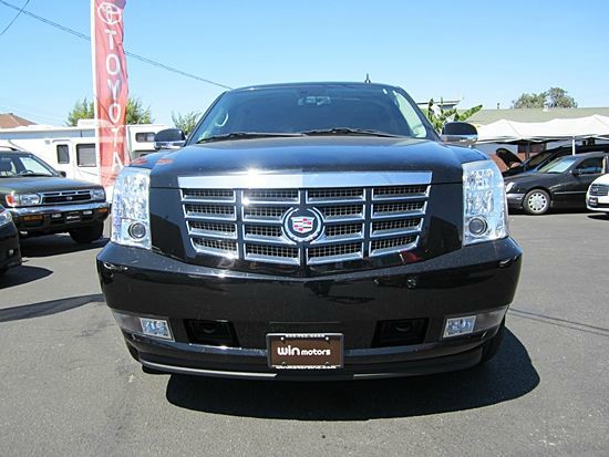 2009 Cadillac Escalade ESV 4 DR. Cloth