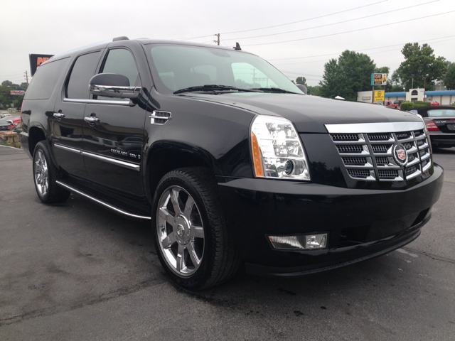 2009 Cadillac Escalade ESV 323ci