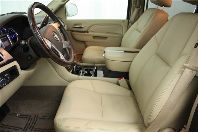 2010 Cadillac Escalade ESV Premium