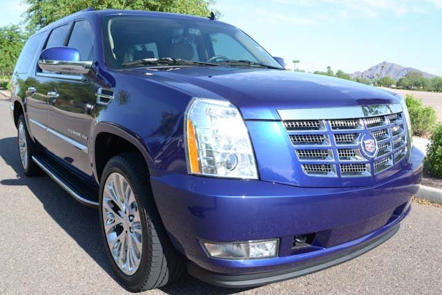 2010 Cadillac Escalade ESV Coupe