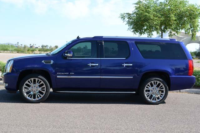 2010 Cadillac Escalade ESV Coupe