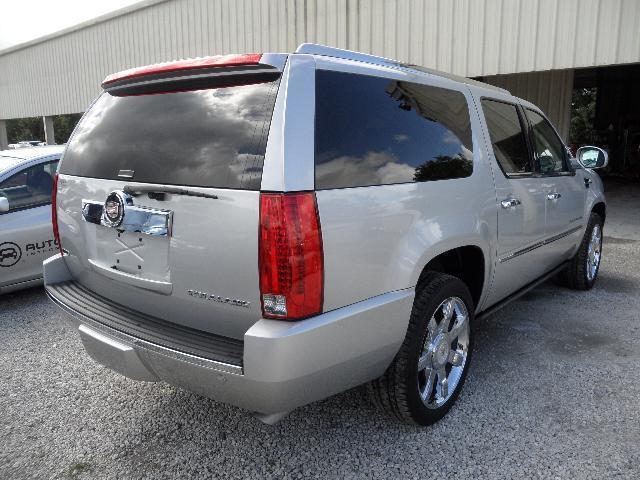 2011 Cadillac Escalade ESV Premium