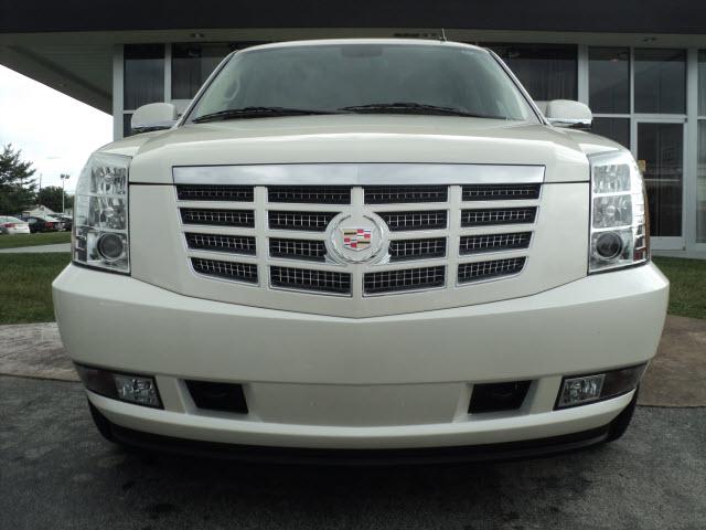 2011 Cadillac Escalade ESV Premium