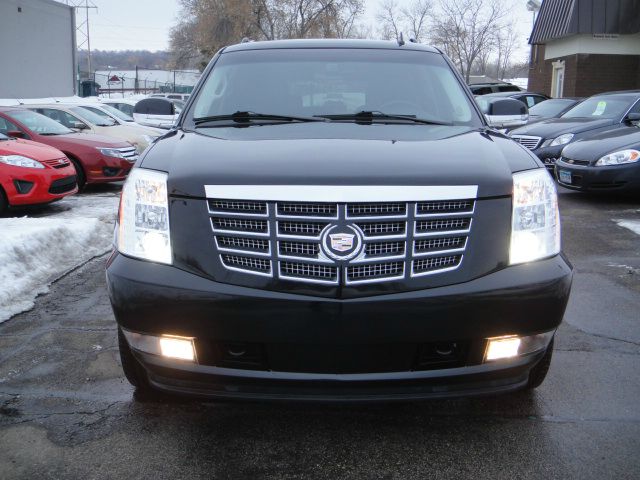 2011 Cadillac Escalade ESV GT WITH Leather And Sunroof