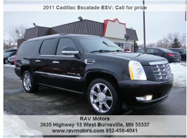 2011 Cadillac Escalade ESV GT WITH Leather And Sunroof