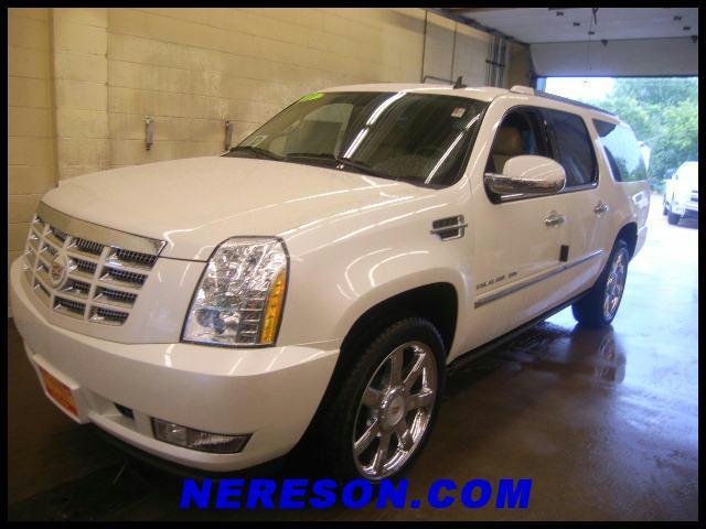 2011 Cadillac Escalade ESV 2010 Hyundai Coupe 2.0T R-spec