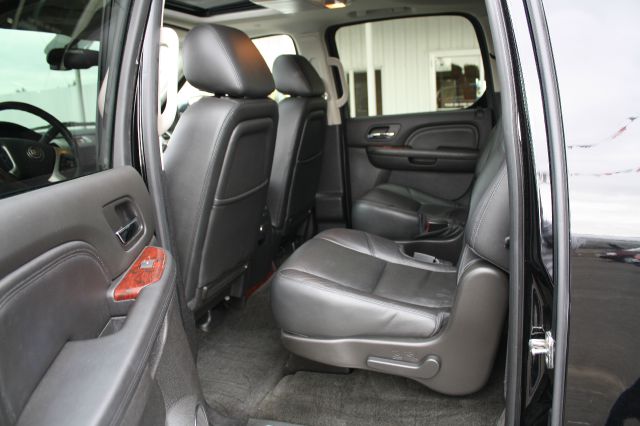 2012 Cadillac Escalade ESV GT WITH Leather And Sunroof