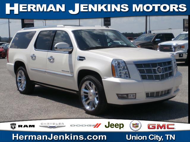 2013 Cadillac Escalade ESV 4dr Sdn 2.5 Manual