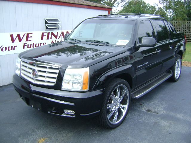 2002 Cadillac Escalade EXT Tech With Rear Entertainment