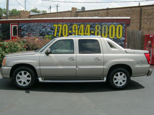 2002 Cadillac Escalade EXT Tech With Rear Entertainment