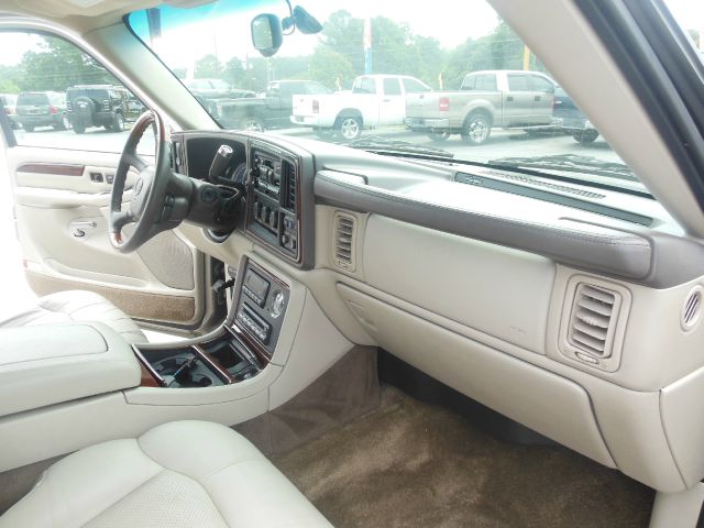 2002 Cadillac Escalade EXT Tech With Rear Entertainment