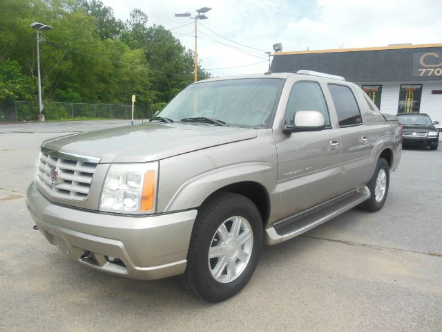 2002 Cadillac Escalade EXT Tech With Rear Entertainment