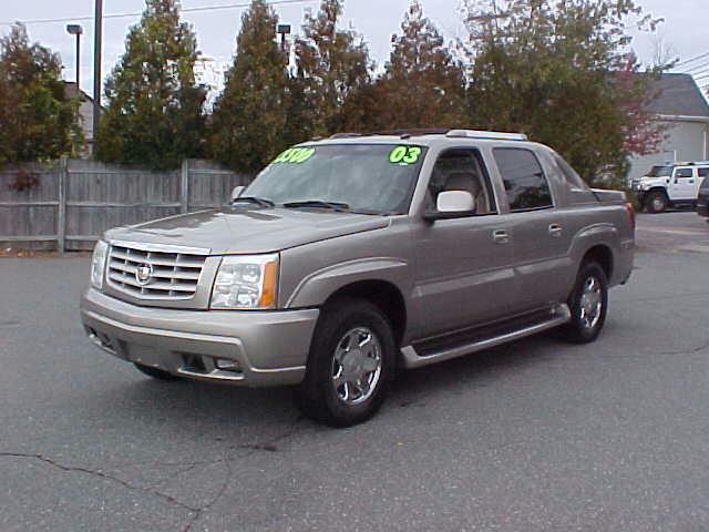 2003 Cadillac Escalade EXT Unknown