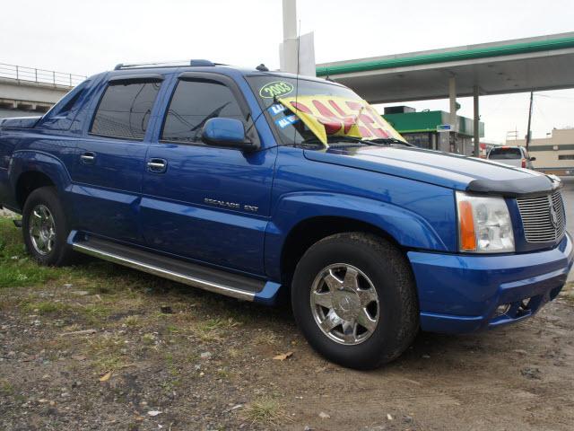 2003 Cadillac Escalade EXT Unknown