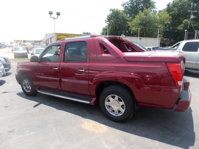 2004 Cadillac Escalade EXT Lariat Super Duty