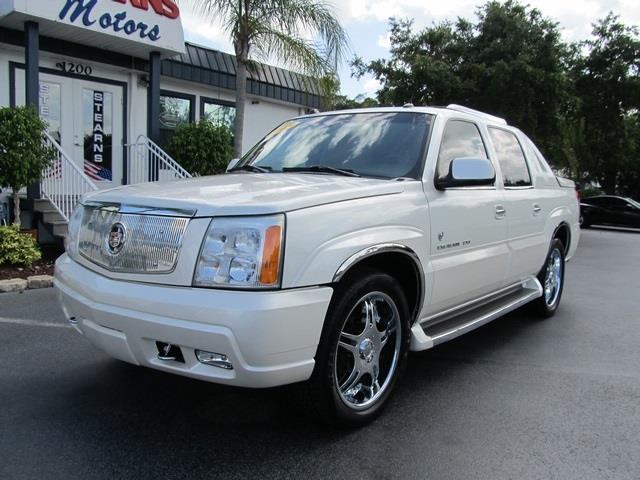 2005 Cadillac Escalade EXT Lariat Super Duty