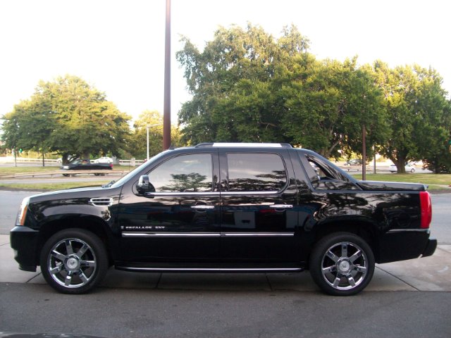 2007 Cadillac Escalade EXT CGO