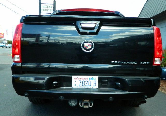 2008 Cadillac Escalade EXT SE R Spec V