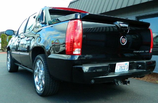 2008 Cadillac Escalade EXT SE R Spec V