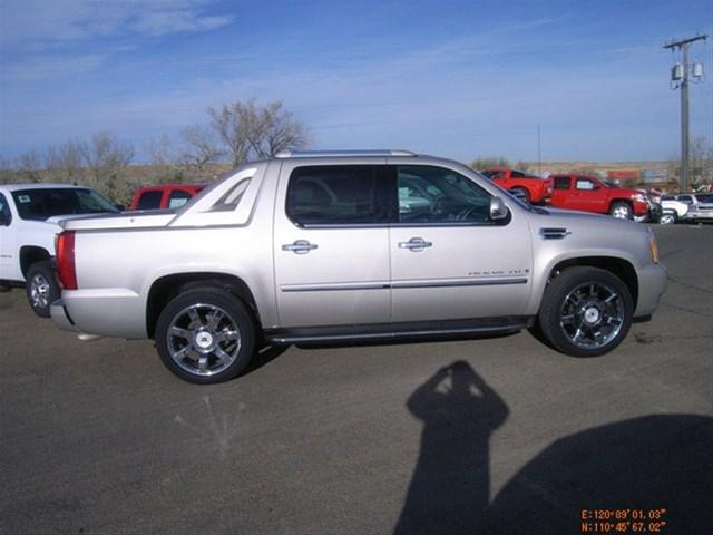 2009 Cadillac Escalade EXT Base