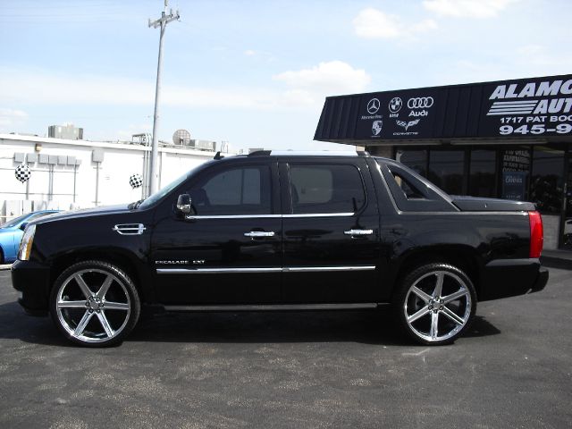 2010 Cadillac Escalade EXT Premium