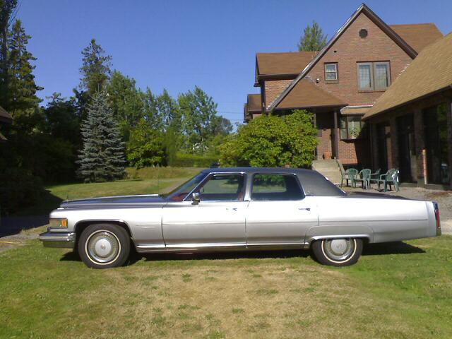 1976 Cadillac Fleetwood Unknown