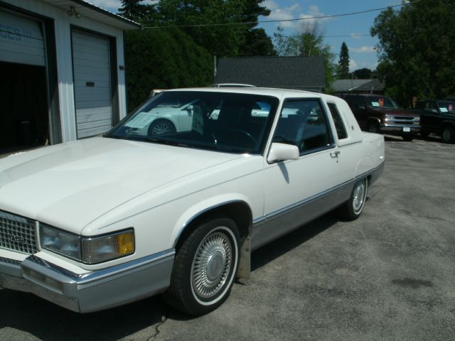 1990 Cadillac Fleetwood GT Premium