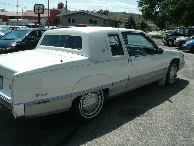 1990 Cadillac Fleetwood GT Premium