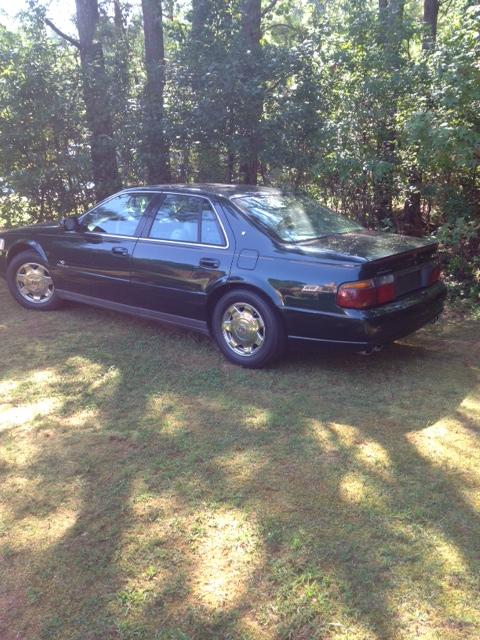 1998 Cadillac SEVILLE Suburban 1500 LT Sport Utility 4D