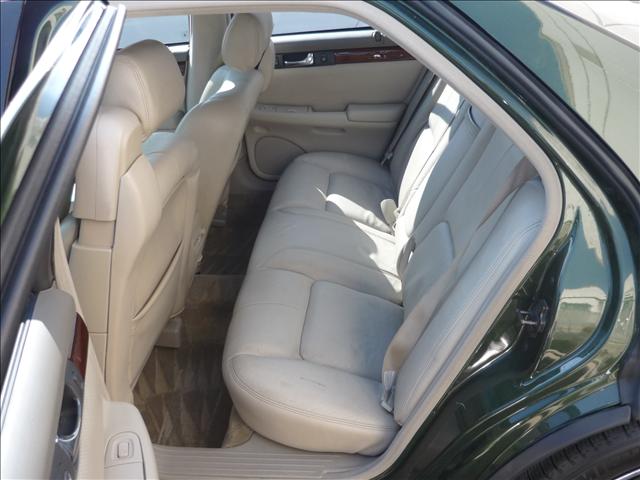 2001 Cadillac SEVILLE AWD Van